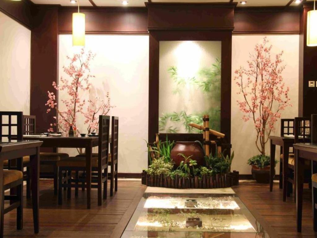 Regent'S Park Hotel Malang Eksteriør billede