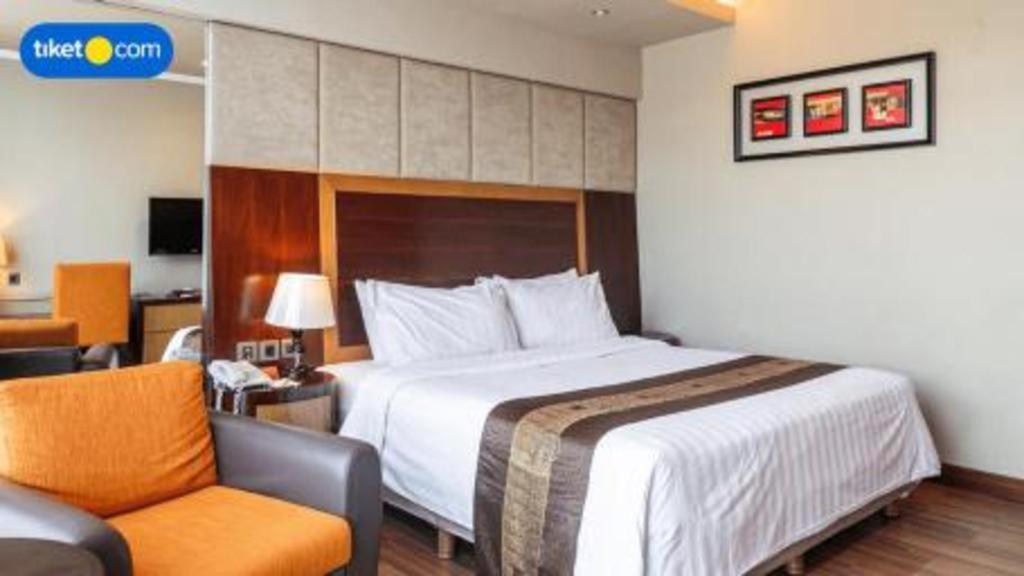 Regent'S Park Hotel Malang Eksteriør billede